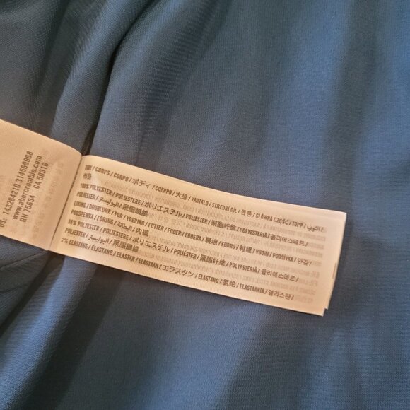 NWT ABERCROMBIE & FITCH | Skirt | Sz. M Petite - Picture 4 of 7